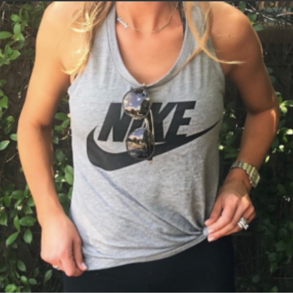 Nike muscle tank